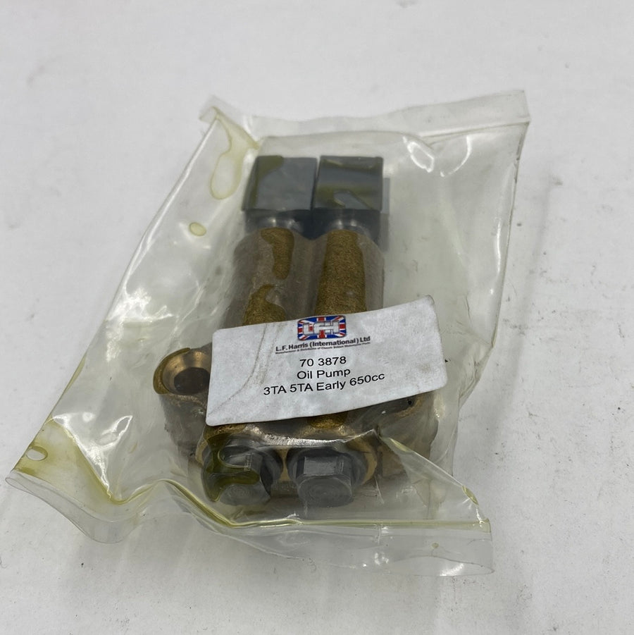 703878 - C RANGE OIL PUMP 1958/66