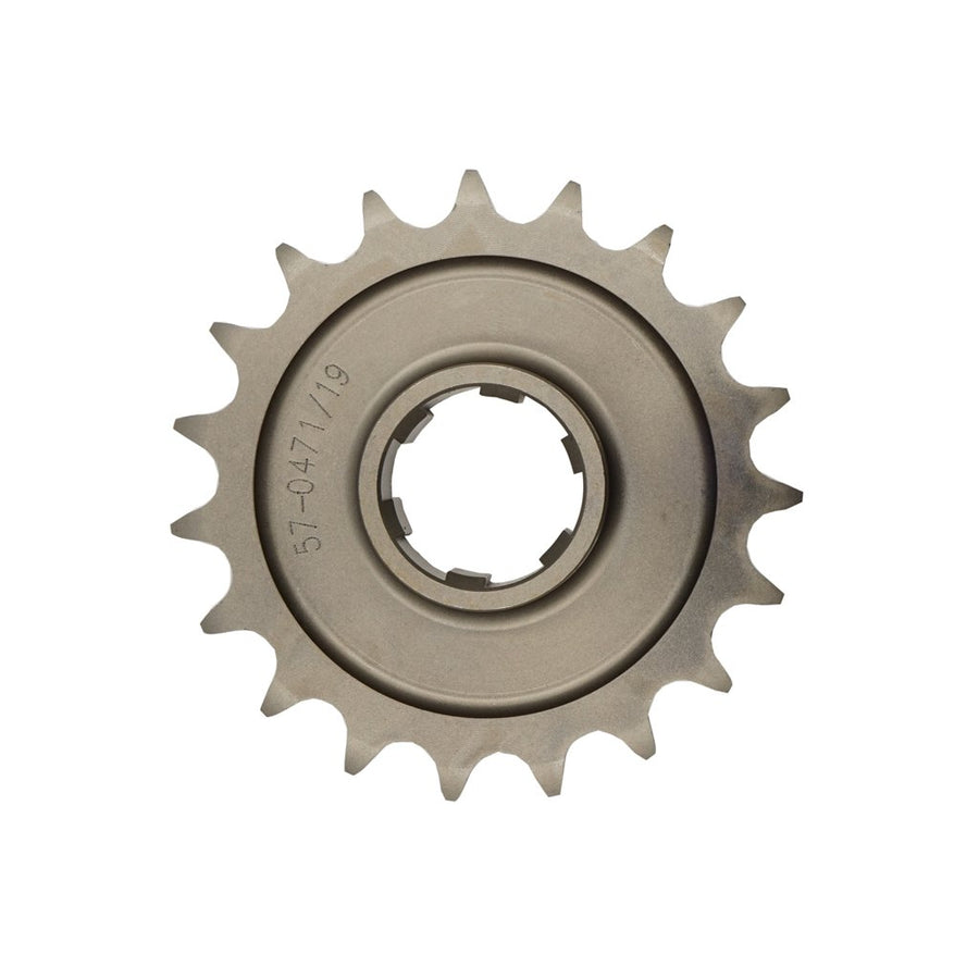 570471 - PRE UNIT GEAR BOX SPROCKET 18T