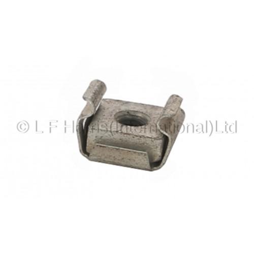 604154 - T140 SIDE COVER CAPTIVE NUT 5/16 UNF