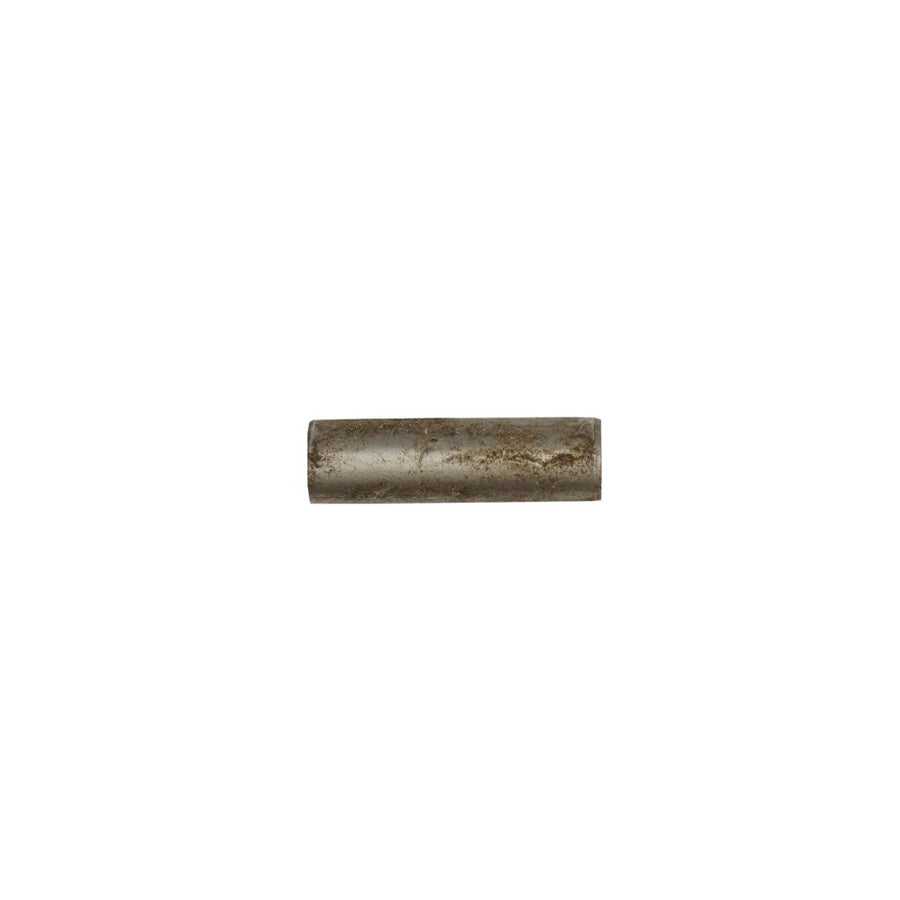 713989 - T140 FRONT C/CASE DOWEL 1976/88