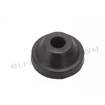 834934 - T140 TANK CONE RUBBER MOUNT 1973/88