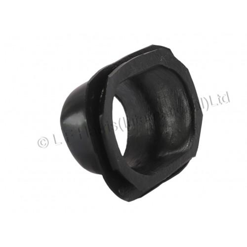 835161 - TR7 CARB-AIRBOX CONNECTOR RUBBER 1972/88