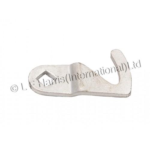 837328 - T140 SEAT CATCH PLATE 1979/88