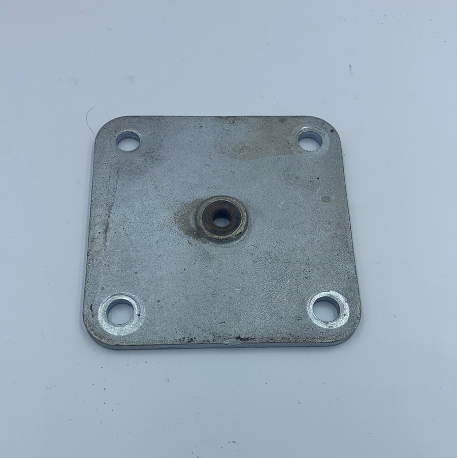 833815 - T120 SUMP PLATE 1971/2