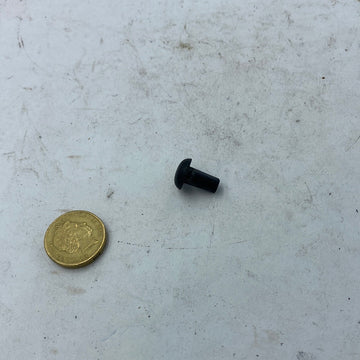 824384 - PARCEL GRID SCREW BLANKING PLUG