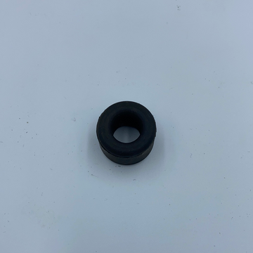 830260 - T120 TANK MOUNT RUBBER 1971/72