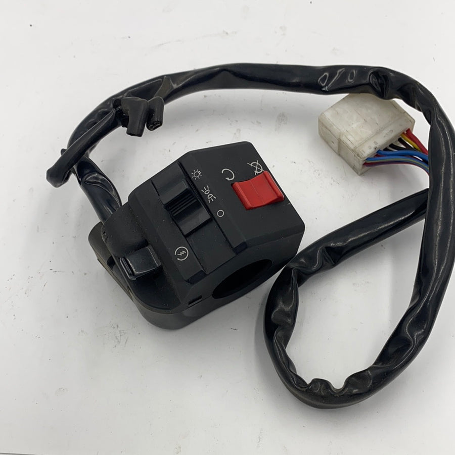 2040130 - R/H LIGHTS OFF SWITCH NEW TRIUMPH