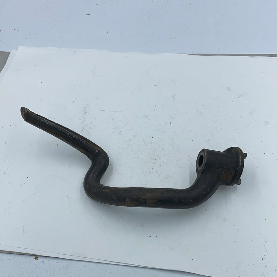 823593 - PRE UNIT R/H FOOTREST HANGER 1954/62