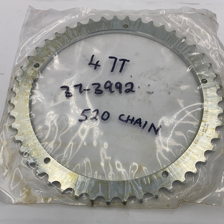 373992 - 520 CONICAL 47T REAR SPROCKET 1971/75