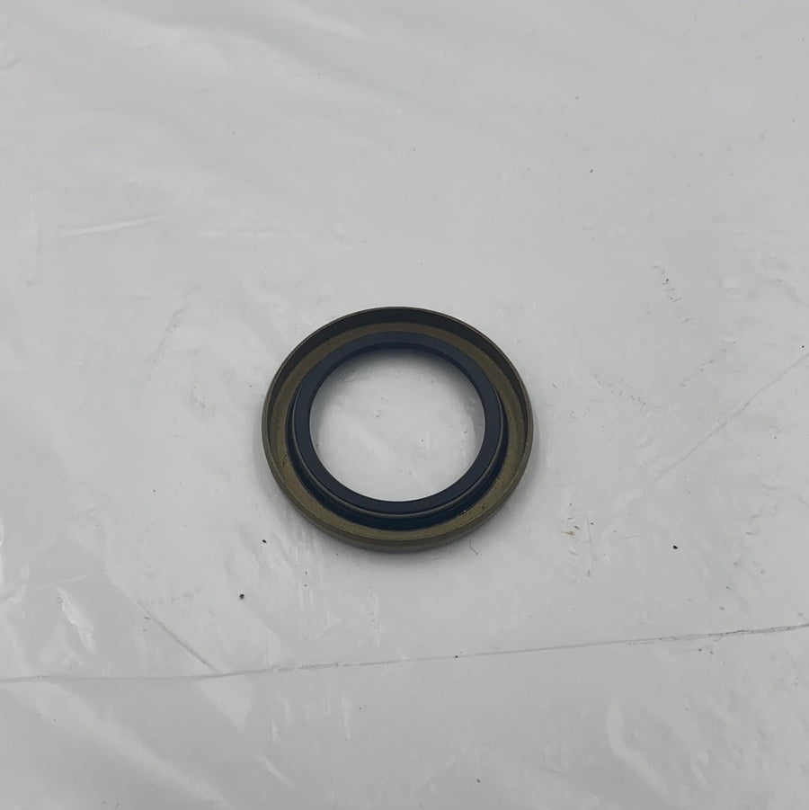 066145 - NORTON Mk3 K/START OIL SEAL